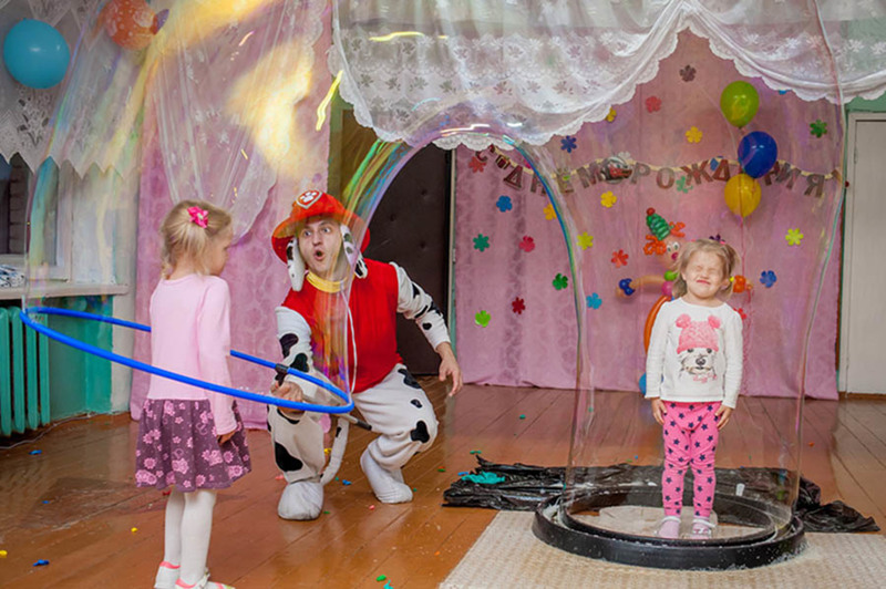 Шоу гигантских мыльных пузырей "Стандарт"